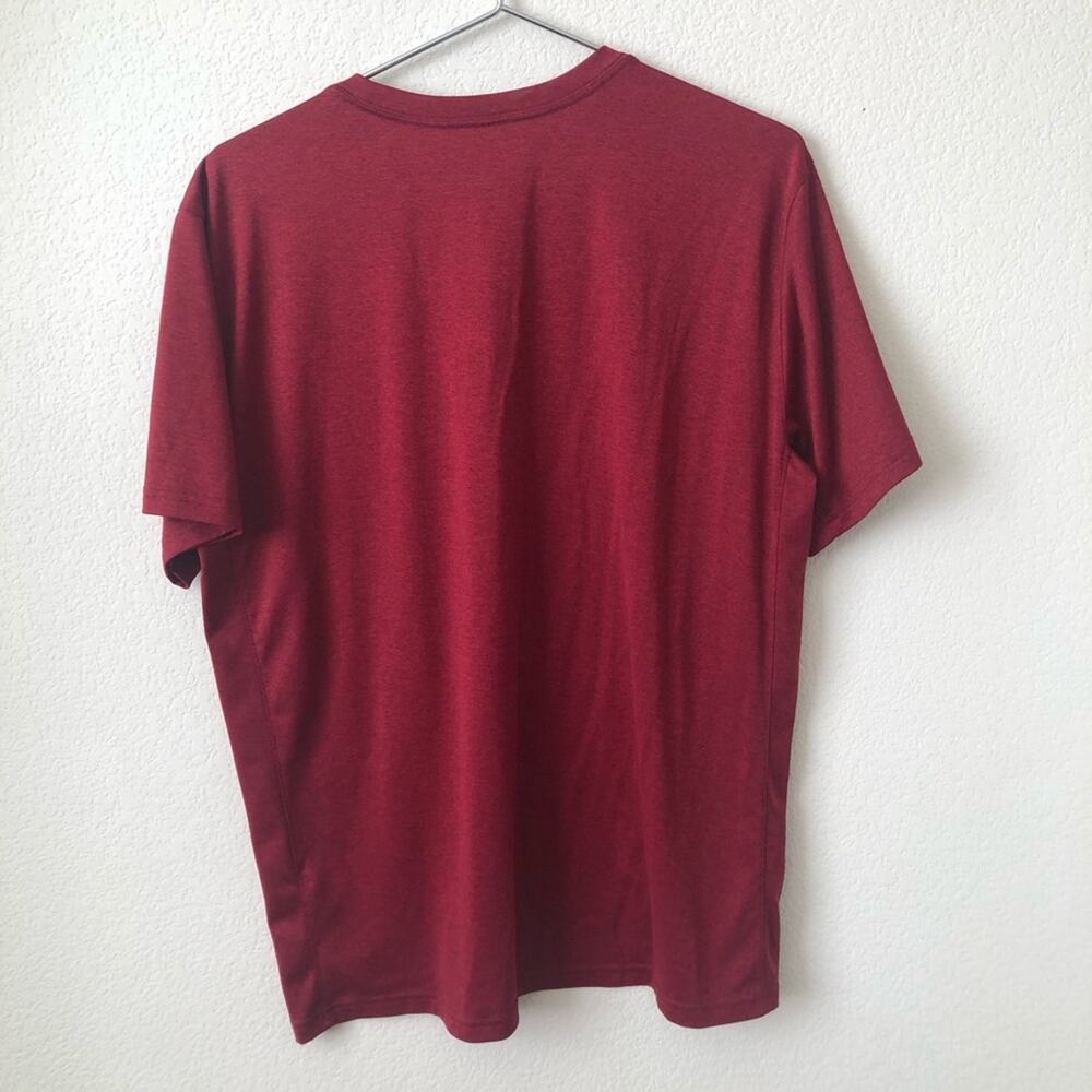 Nike Dri-Fit Solid Heather Red Short Sleeve Tech Tee T-shirt - Picture 3 of 5